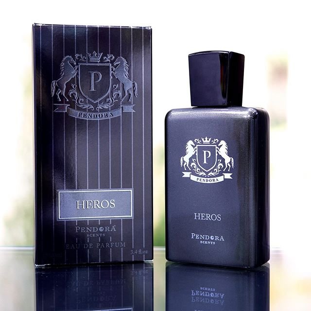 paris-corner-pendora-scents-heros