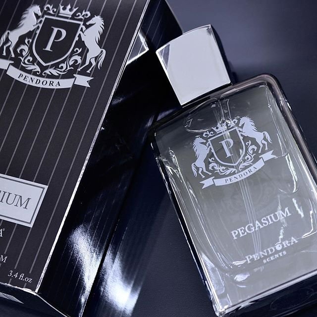 paris-corner-pendora-scents-pegasium